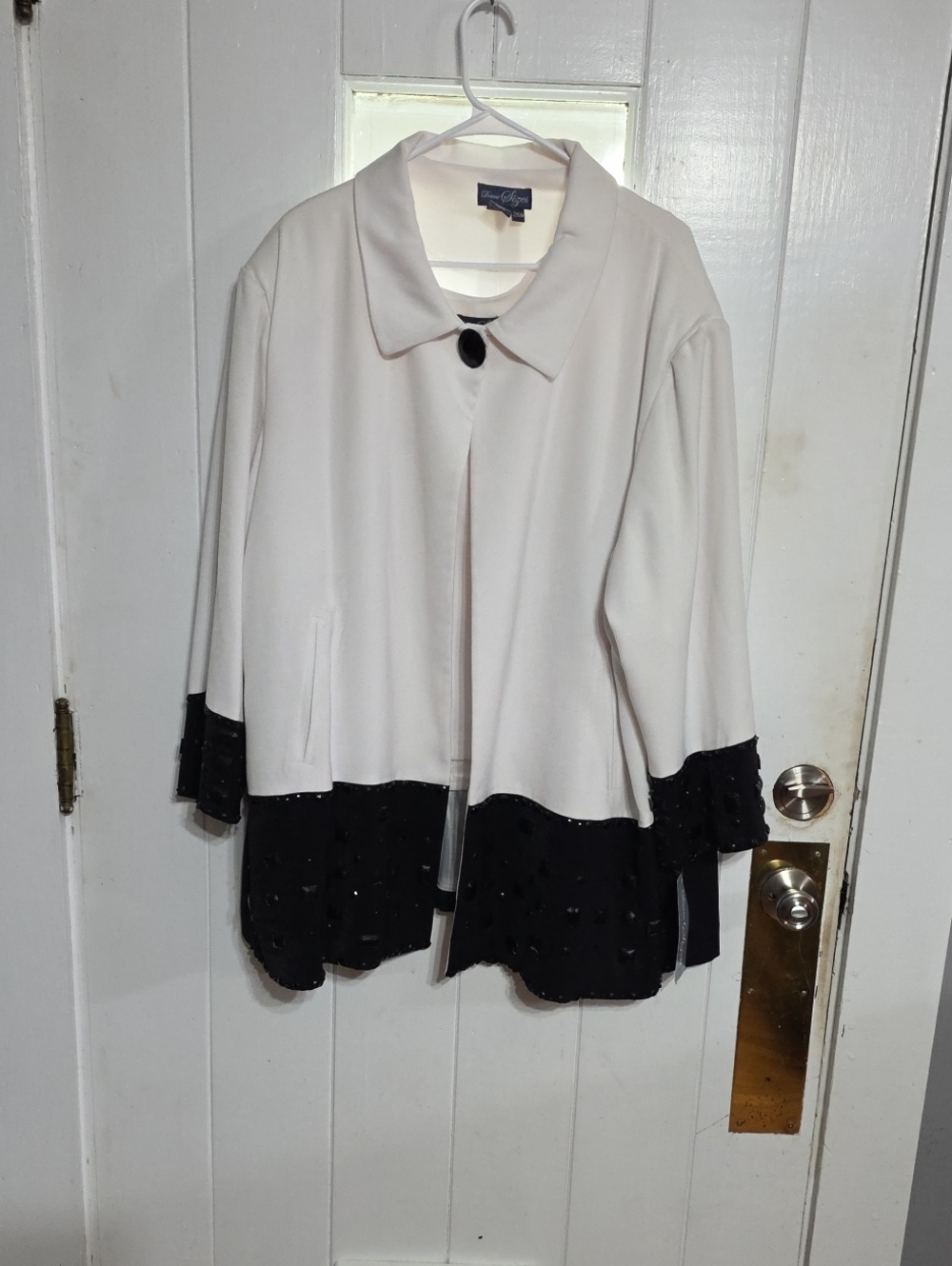 Devine Sizes Women's Blazer/Sleeveless Blouse Black Embellishments Tags Sz 26W